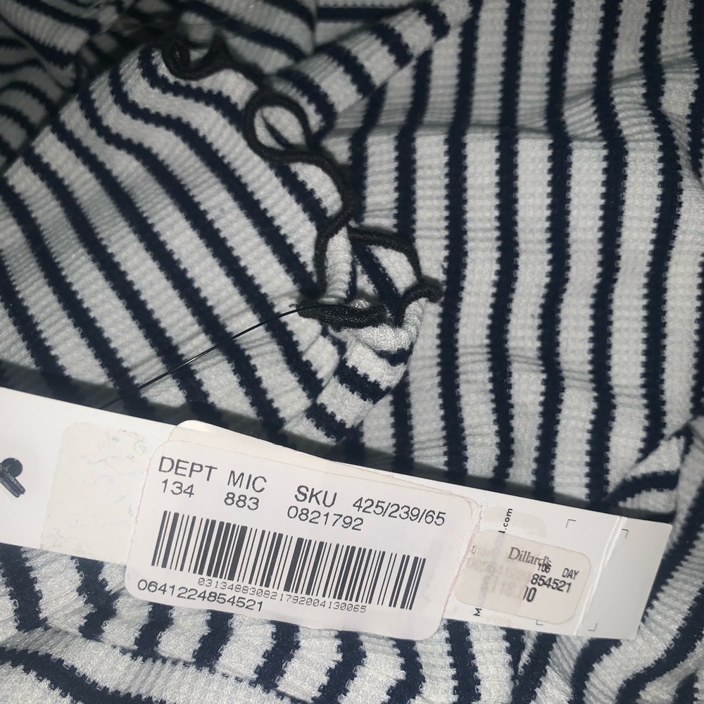 Maggy London long sleeve ribbed black and white stripped midi dress - Picture 5 of 8